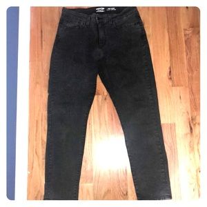 Signature Levi Strauss Faded Black Jeans